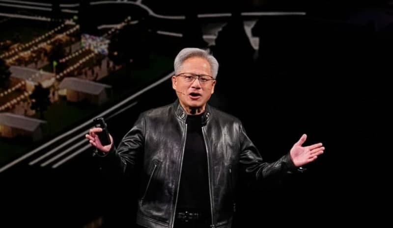 엔비디아, 12분기 연속 신기록…AI 투자 활황 속 주가 변동