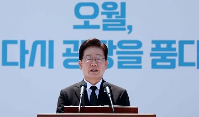 무신사, '탁 치니 억' 7년 전 광고 재소환…"다시 한번 사죄"