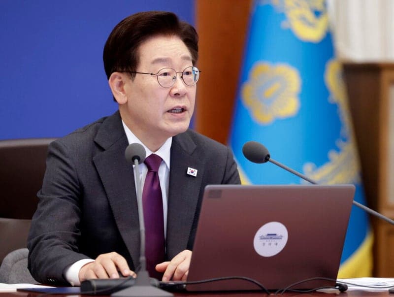 이재명 대통령 지지율 64%, 지방선거 여당 우세