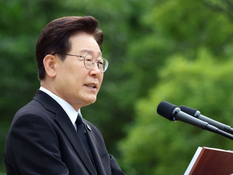 이재명 대통령, 스타벅스 또 직격 "세월호 추모일에 싸이렌 이벤트, 일베도 아니고"