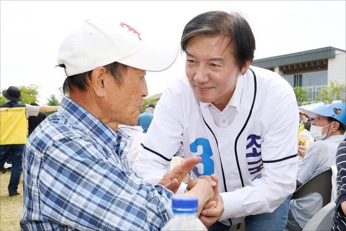 조국 "김용남 '차명 대부업체 의혹', 민주 진영 선거에 나쁜 영향"
