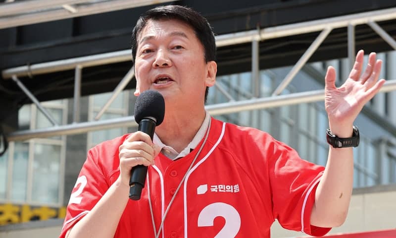 안철수 "이재명 대통령·민주당, 스타벅스 혐오 마케팅·선동 정치 멈춰야"