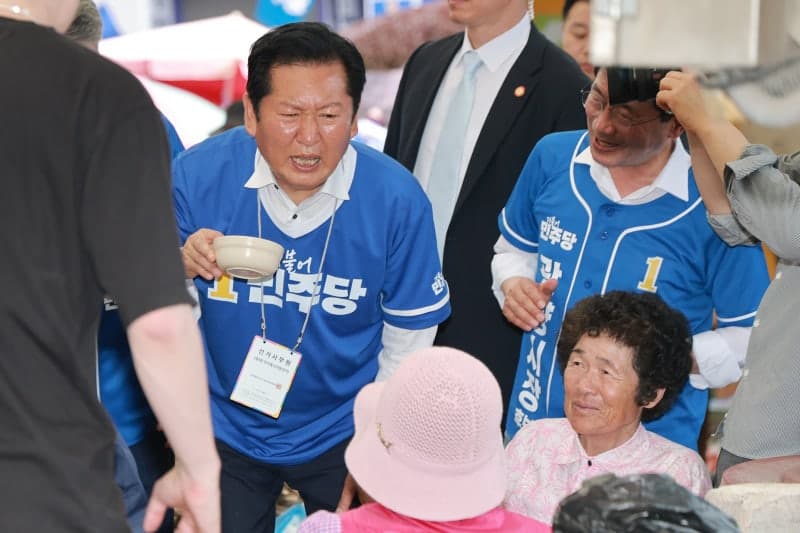 정청래, 텃밭 전남 찾아 "예산도 법도 민주당이 통과시킨다"며 표심 구애