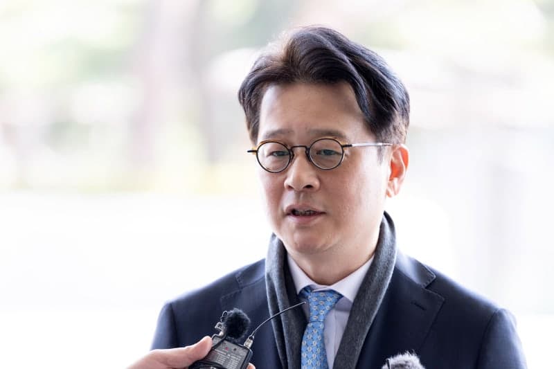 종합특검, '김건희 도이치 수사 무마 의혹' 이창수 전 지검장 '허위공문서 작성 혐의' 추가 입건