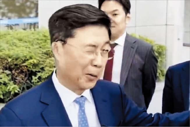 ‘尹 관저이전 의혹’ 수사 속도내는 종합특검… 김대기 前비서실장-윤재순 前비서관 구속