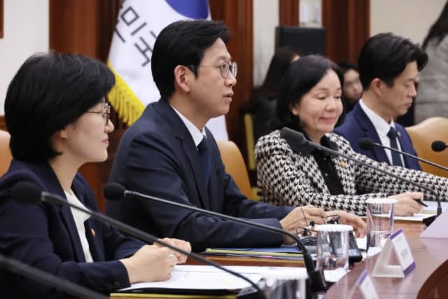 “이공계 인재 육성? 처우부터 개선해야”…공공연 박사 초봉 4800만원, 대학과 1000만원 이상 격차