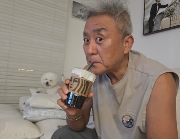 “스벅 사랑은 계속된다”…‘탱크데이 논란’에도 인증샷 또 올린 최준용