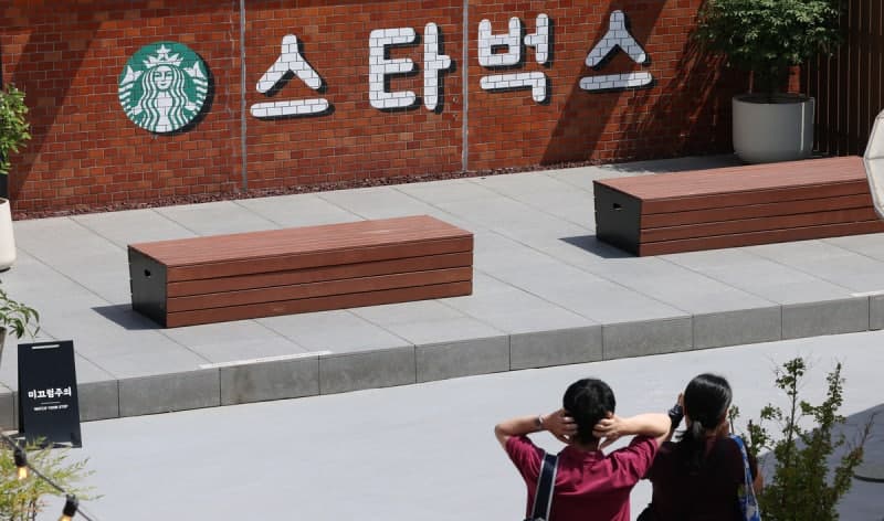 경찰, '5·18 탱크데이 논란' 정용진 신세계그룹 회장 피의자 입건