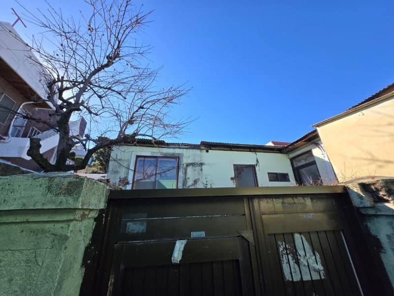 “빈집 철거하러 시청 안 간다”…이젠 휴대폰으로 신청