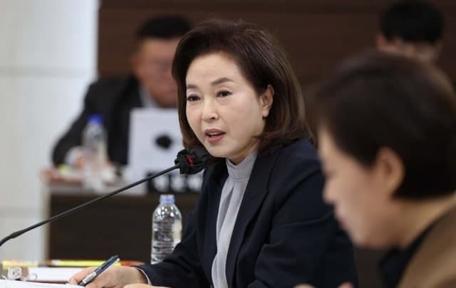 여학생에 '오빠' 발언 논란, 김민전 해명