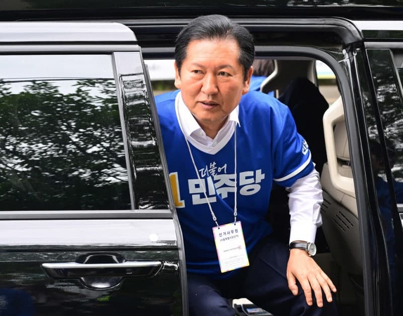 정청래 "정용진 뒤늦은 사과, '소나기 피하기' 가식 사과 의심"