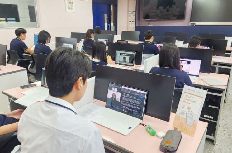 한화투자증권, 특성화고 학생들에게 "든든한 멘토" 되어 취업 멘토링 제공