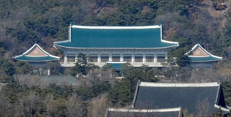 靑 "고금리·고물가·고환율, 중기·서민 부담 엄중 인식…안정조치 추진 중"
