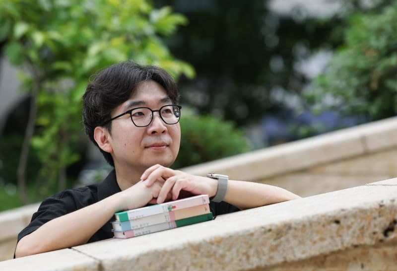 차인표 "소설을 끝내는 건 독자"…김초엽 "낯선 존재들과 만남 통해 인간 내면의 한계 담아냈죠"