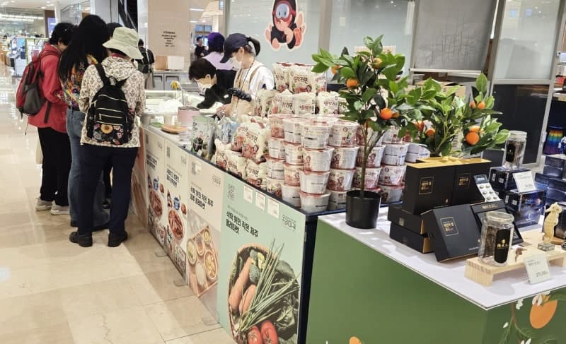 롯데백화점 대구점, '제주 미식 여행' 팝업…산지 직송 수산물 한자리에