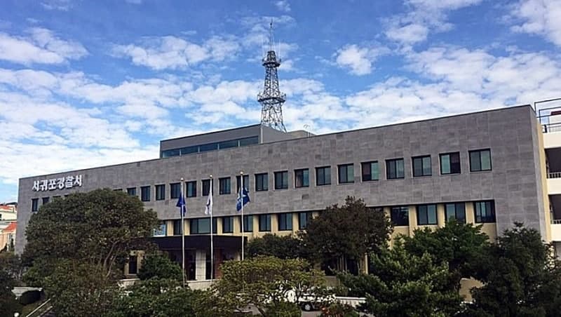 제주 4·3 유적지 섯알오름학살터 성금함 부수고 150만원 훔친 20대 검거