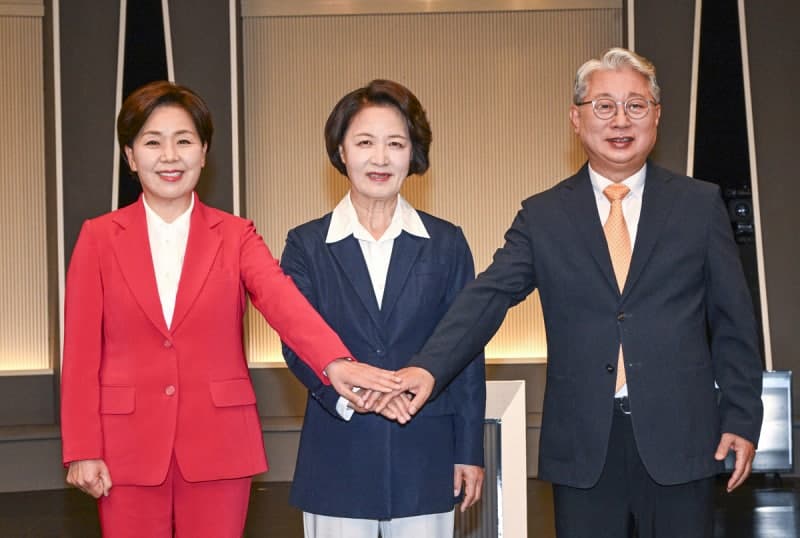 경기지사 토론회, 추미애 "추진력"·양향자 "경제"·조응천 "자존심" 내세우며 모두발언부터 격돌