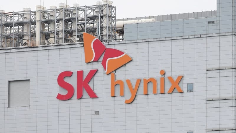 SK하이닉스, 시총 '1조 달러 클럽' 가입…삼성전자 이어 두 번째
