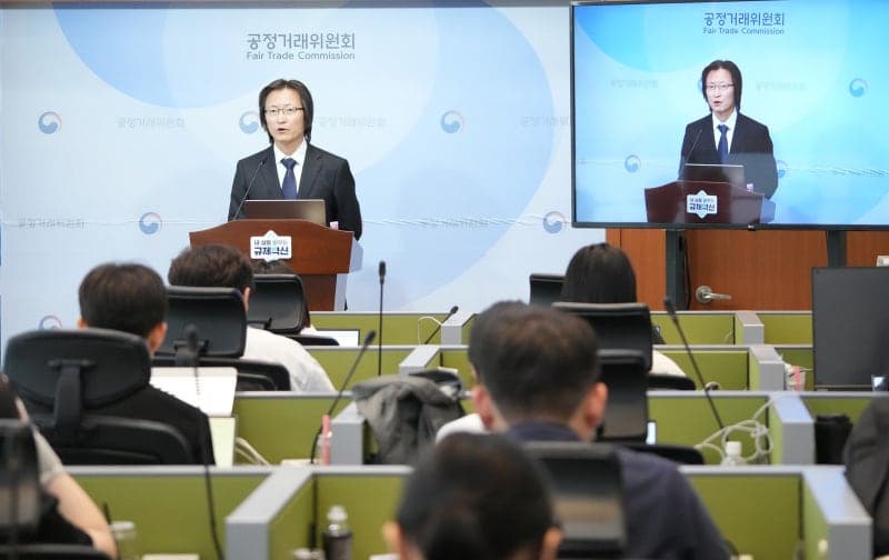 공정위원장, 스타벅스 '탱크데이'에 "기만이라면 심각한 문제"
