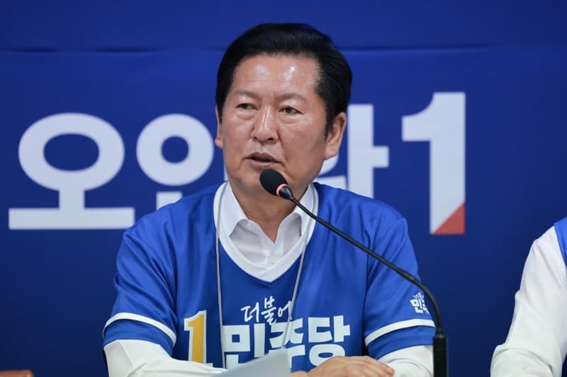 정청래, 충남·인천서 지원 유세…장동혁, 서소문 사고에 유세 중단