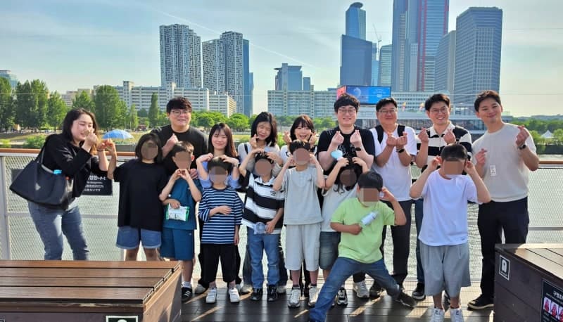 고려아연 및 계열사 임직원, 아동복지시설 '한강 소풍' 지원 봉사…"다양한 지원 이어갈 것"