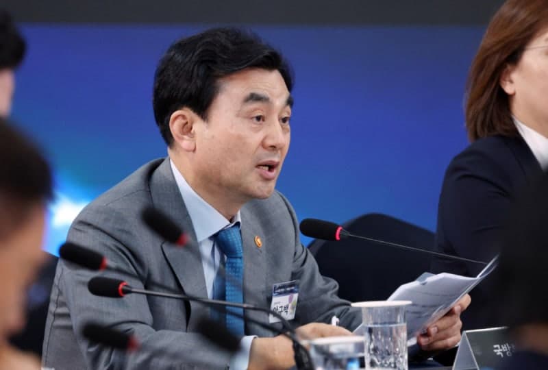 안규백 국방, 샹그릴라 대화 참가…일본·호주 등과 국방장관회담