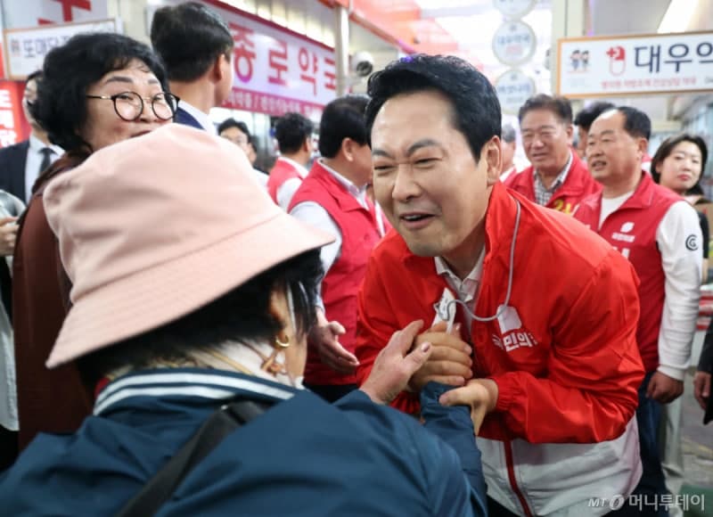 장동혁, 충청 훑으며 "투표로 심판해야"…이재명 정권 심판론 재점화