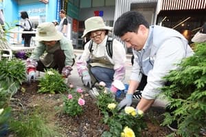 강남구, 강남역~신논현역 '걷고 싶은 거리' 시민·기업이 함께 가꾼다