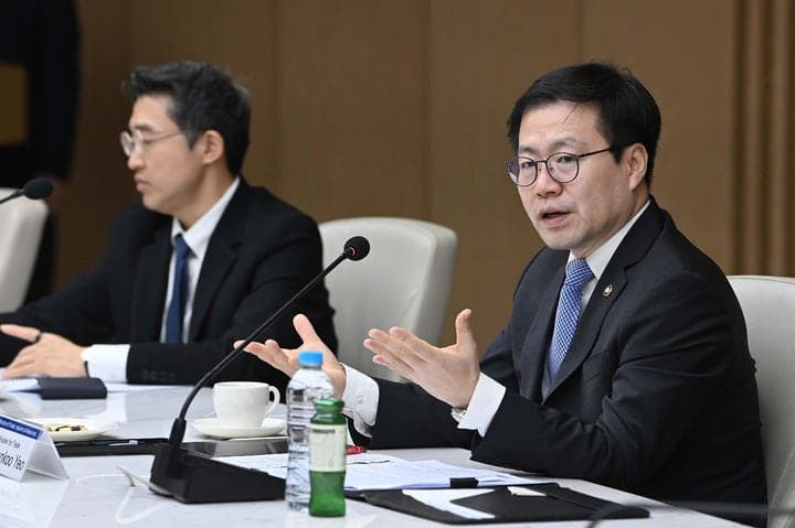 통상본부장, 유럽의회 대표단에 "철강 등 보호무역조치 협조 요청"