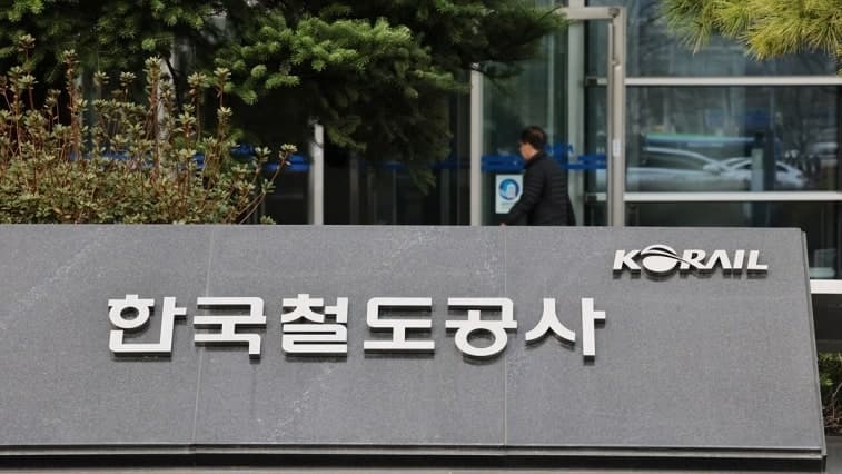 코레일 "28일 열차운행률 82.3%"…서소문 고가 사고 여파 지속