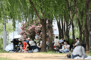 금요일 오후부터 전국 맑은 하늘, 낮 최고 28도…오전 서해안 안개 주의
