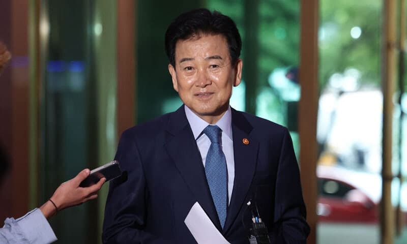 검찰, '北 핵시설 기밀 유출 논란' 정동영 통일장관 수사 착수