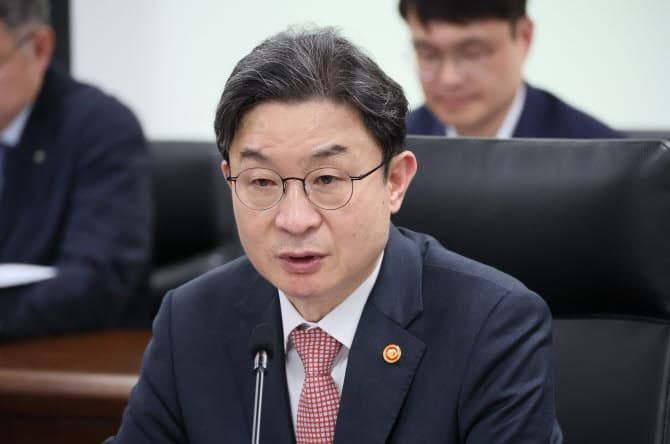 "금융시스템, 포용금융으로 재설계"...금융위, '포용금융 전략추진단' 시동건다