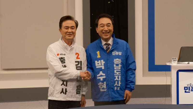 박수현 "내란" vs 김태흠 "도덕성" 격돌, 충남지사 후보자 토론 '난타전'
