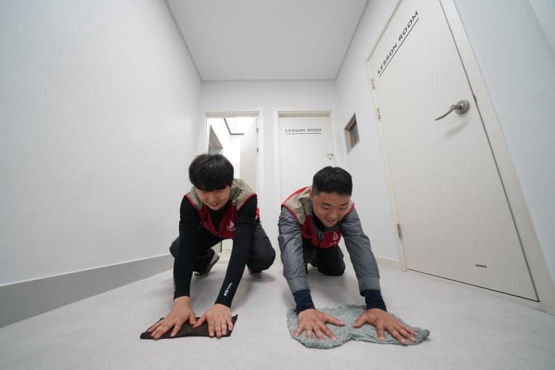 롯데건설, "15년째 이어온 사회공헌" '러브하우스' 100호 세종 이주노동자 복지센터 개소