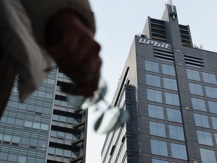 두나무, 삼성 계열사 6천억 투자 유치 및 이사회 새 단장으로 금융권과 밀착 행보