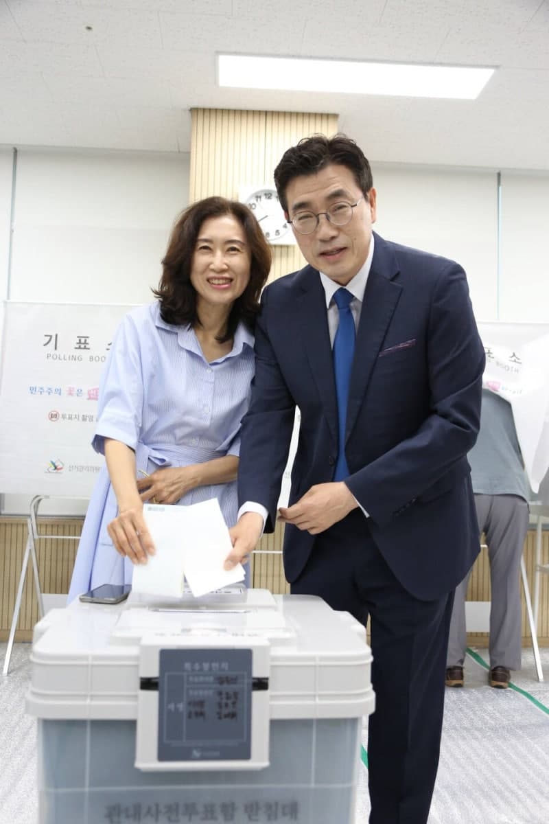 최원용, 사전투표 참여 "평택 100만 도시 전환점, 시민 선택 중요…미래 선택해달라"