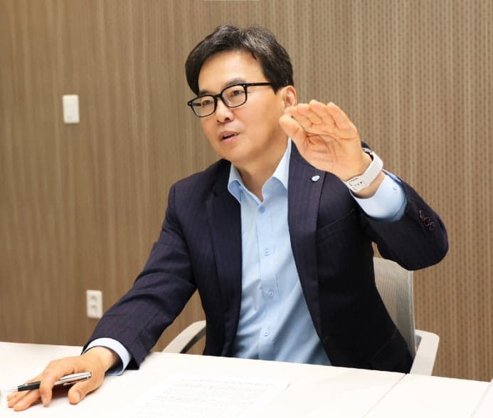 휴온스글로벌, 자회사 합병 찬반 7월 임시주총 개최 "휴온스·휴온스랩 합병 의견 들을 것"