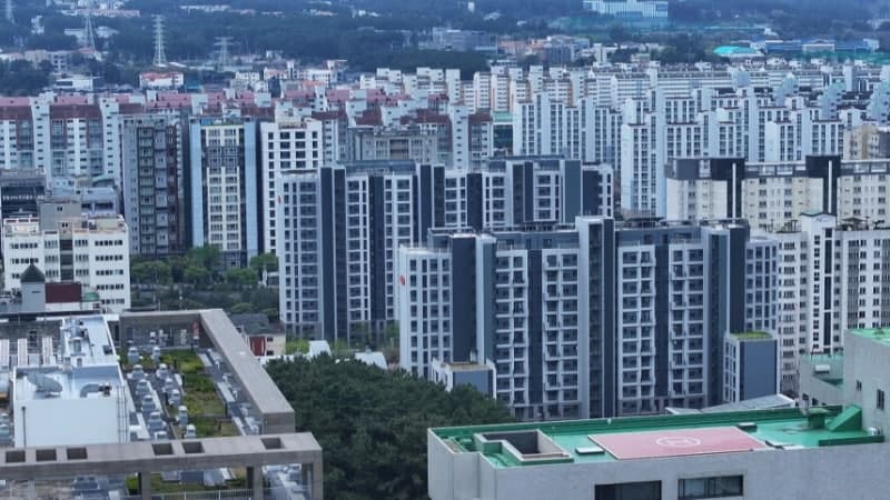 외국인 부동산 소유 증가세, 규제 후 거래 감소