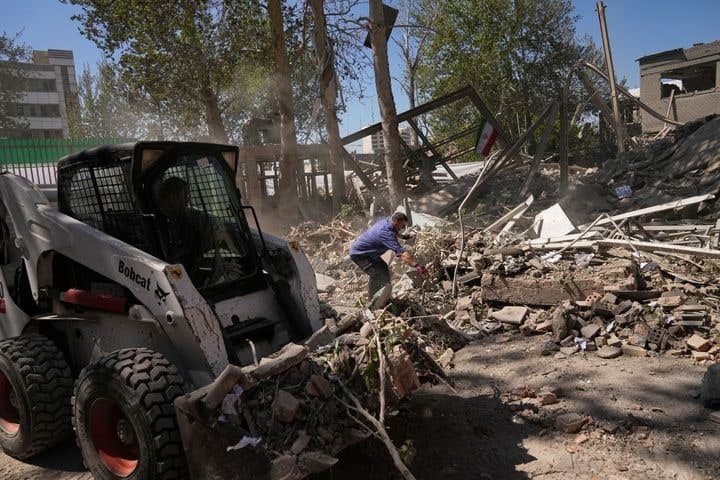 "UAE, 4월 휴전 다음날까지 이란 수십 차례 공습…美·이스라엘과 공조 정황"