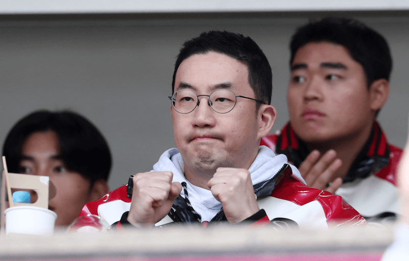 "올해만 218%, LG 땡큐" 젠슨 황 방한에 불붙은 랠리…'이 사람' 만난다는 소식에 LG그룹주 불타올랐다