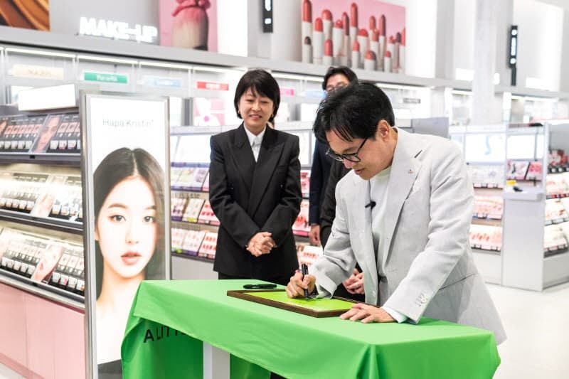 이재현 CJ 회장, 美 전역 돌며 북미 전략 점검…"K라이프스타일 확산"
