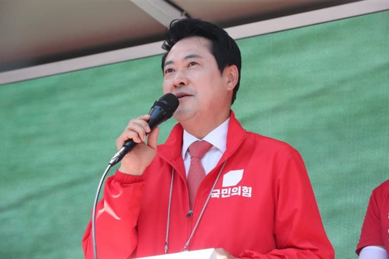 장동혁 "이재명이 '지옥' 만들었다. 투표해 이재명 재판 재개"