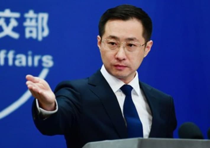 NYT 기자 추방한 中 "대만을 국가라 불러"…美, 신화통신 기자 비자 취소하며 갈등 고조