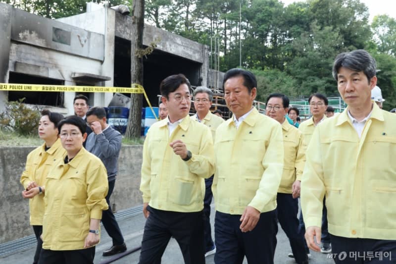 정청래, 한화에어로 폭발사고 현장 방문 "참담, 대전시당에 지원실 설치"