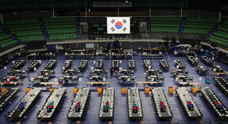 선관위, '후보자 비방' 딥페이크 영상 제작·유포자 선거법 위반 고발