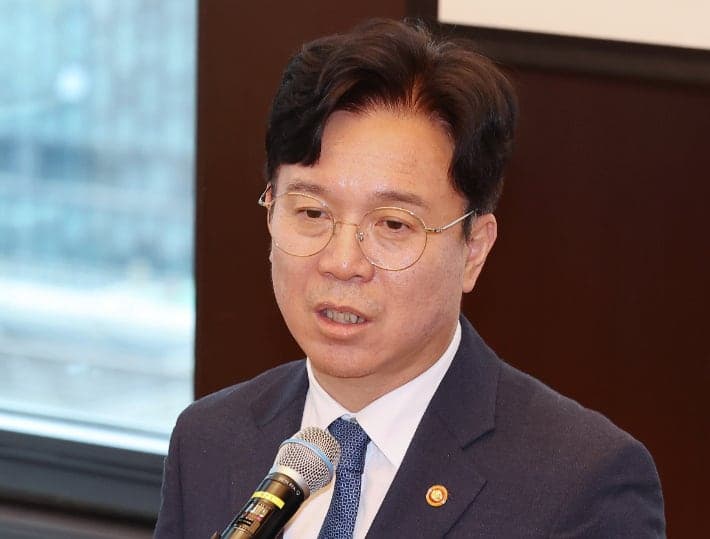 삼성·SK 실적 잔치 앞두고 '초과이익 재분배' 논란 확산…사회연대임금 첫발부터 '삐걱'