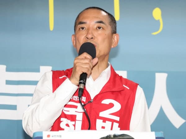 박민식 "한동훈 '유사 사무소' 논란 밝혀라… 북구는 일회용 불쏘시개"