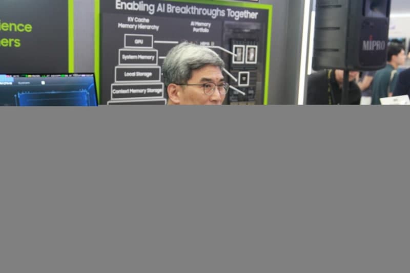 삼성 HBM5 세계 첫 공개, SK “AI 팩토리로 증산 속도낼 것”… 컴퓨텍스 2026서 HBM 주도권 경쟁