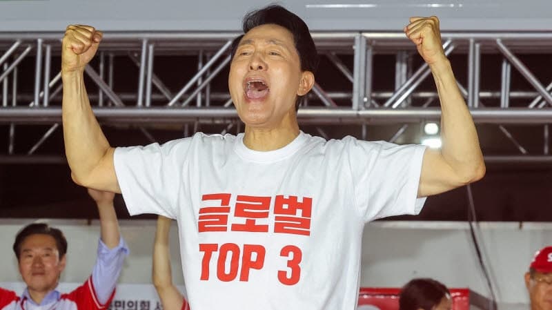 오세훈, 신촌서 파이널 유세 "청년의 격려로 힘 얻어…4년 더 주면 계층 이동 사다리 반드시 복원"